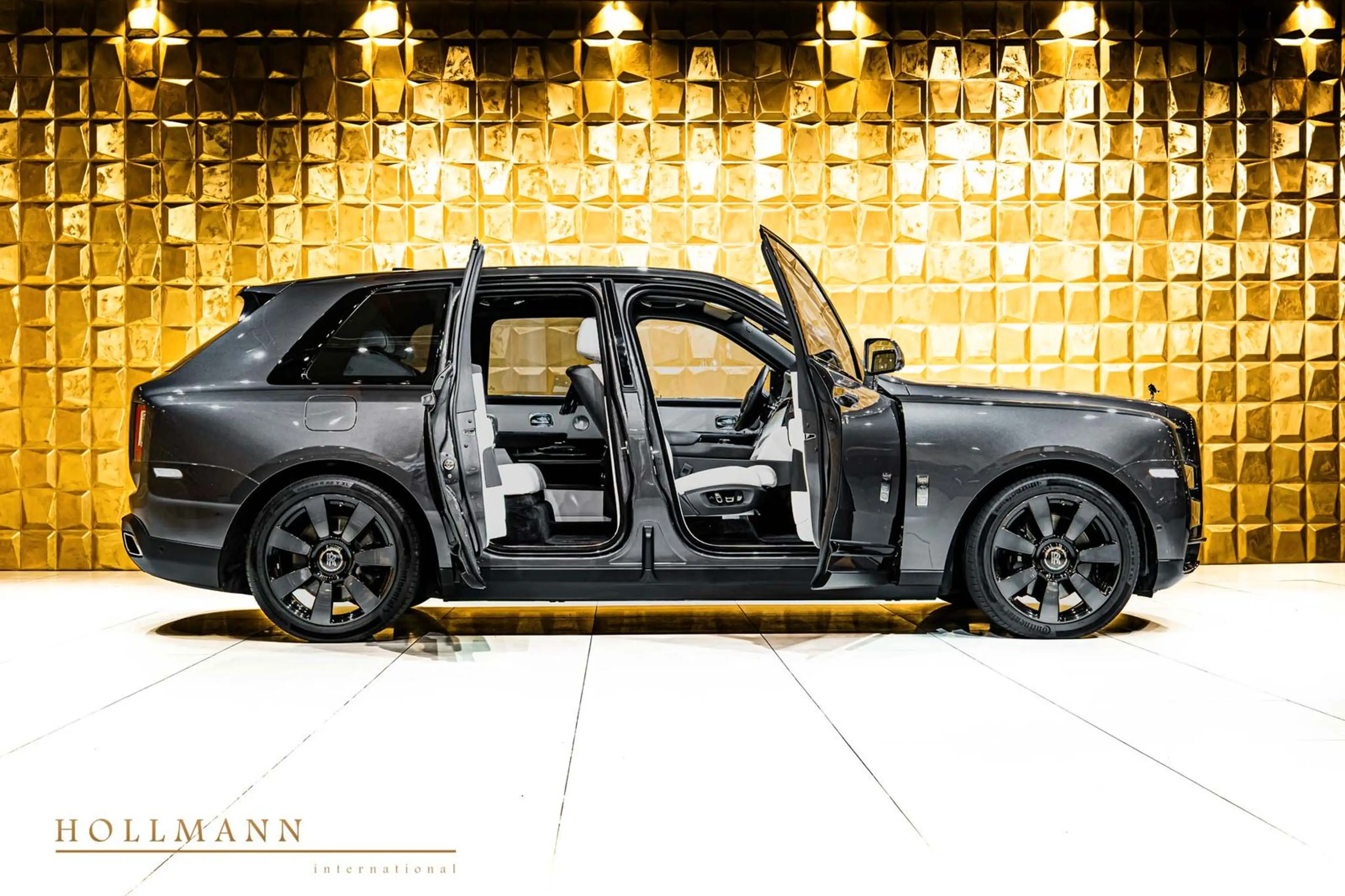 Rolls-Royce Cullinan + STARSKY  + VENTILATED SEATS + HEADUP — photo 6