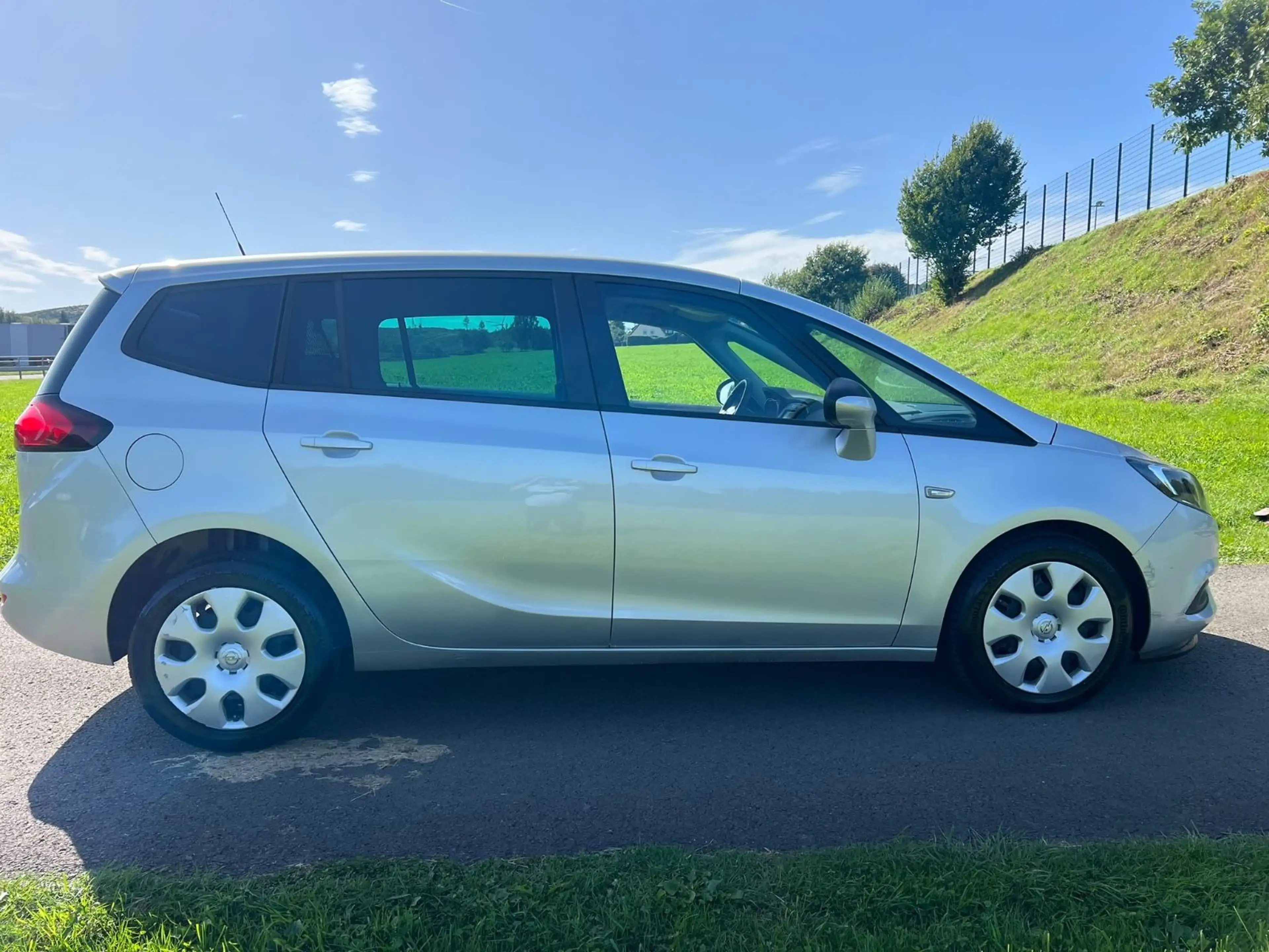 Opel Zafira C Edition Automatik 170ps — photo 6