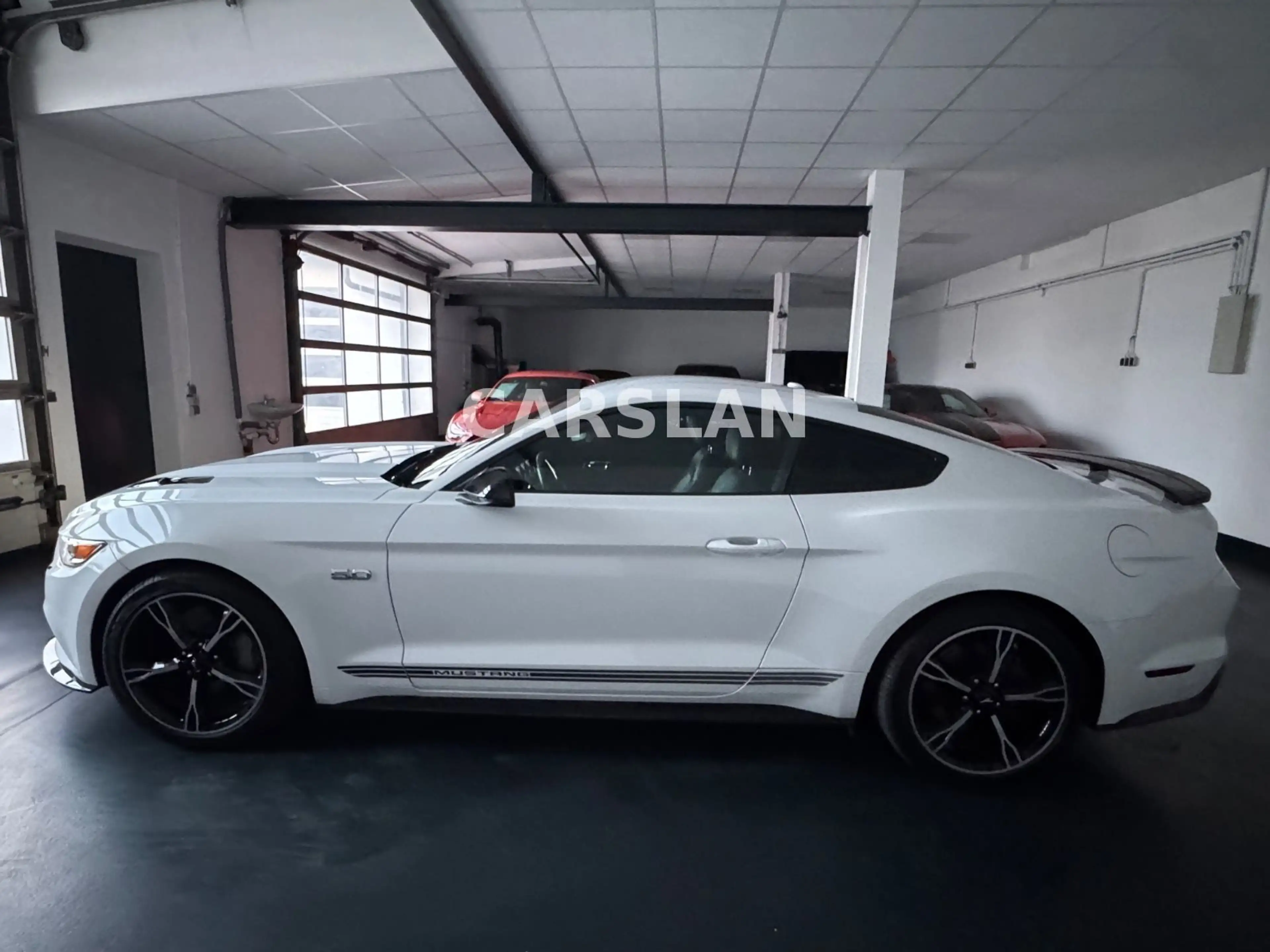 Ford Mustang 5.0 V8 SHELBY GT 500 CALIFORNIA EDITION — photo 9
