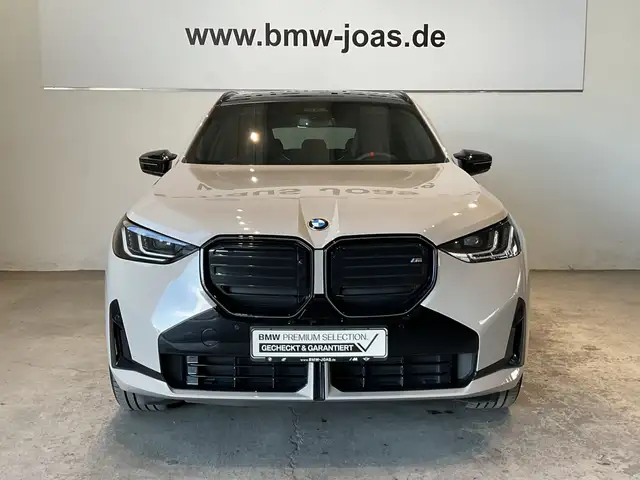 BMW X3 M view 2