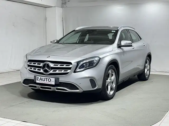 Mercedes-Benz GLA 180 Sport
