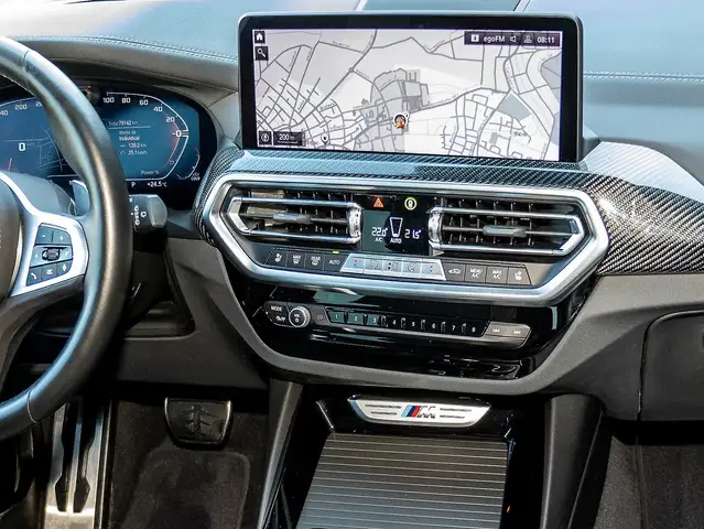 BMW X3 M view 7