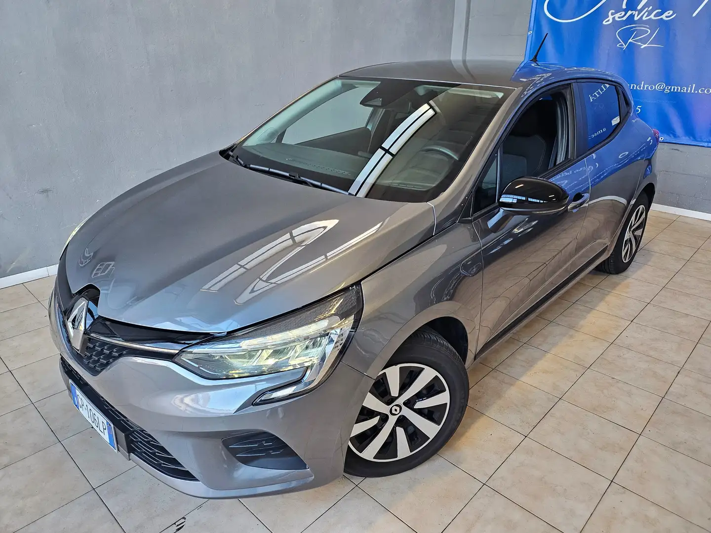 Renault Clio Clio V 1.0 tce Techno Benz/Gpl 100cv Grau - 2