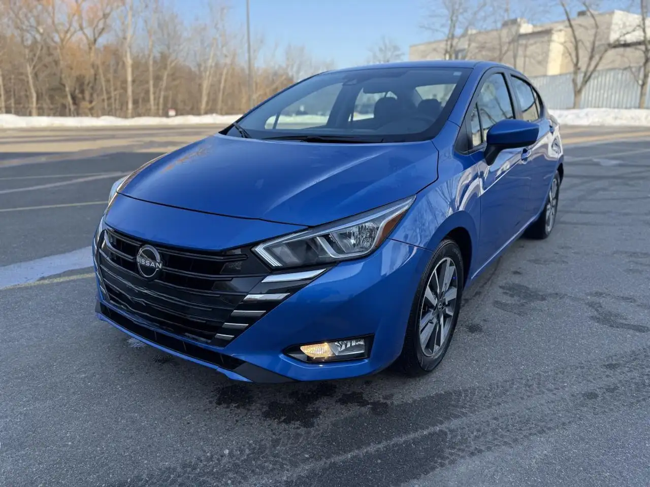 Nissan Versa photo Nissan Versa