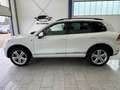 Volkswagen Touareg 3.0 TDI V6*R-LINE*AUT*PANO*BI-XN*DYN*360 Weiß - thumbnail 10