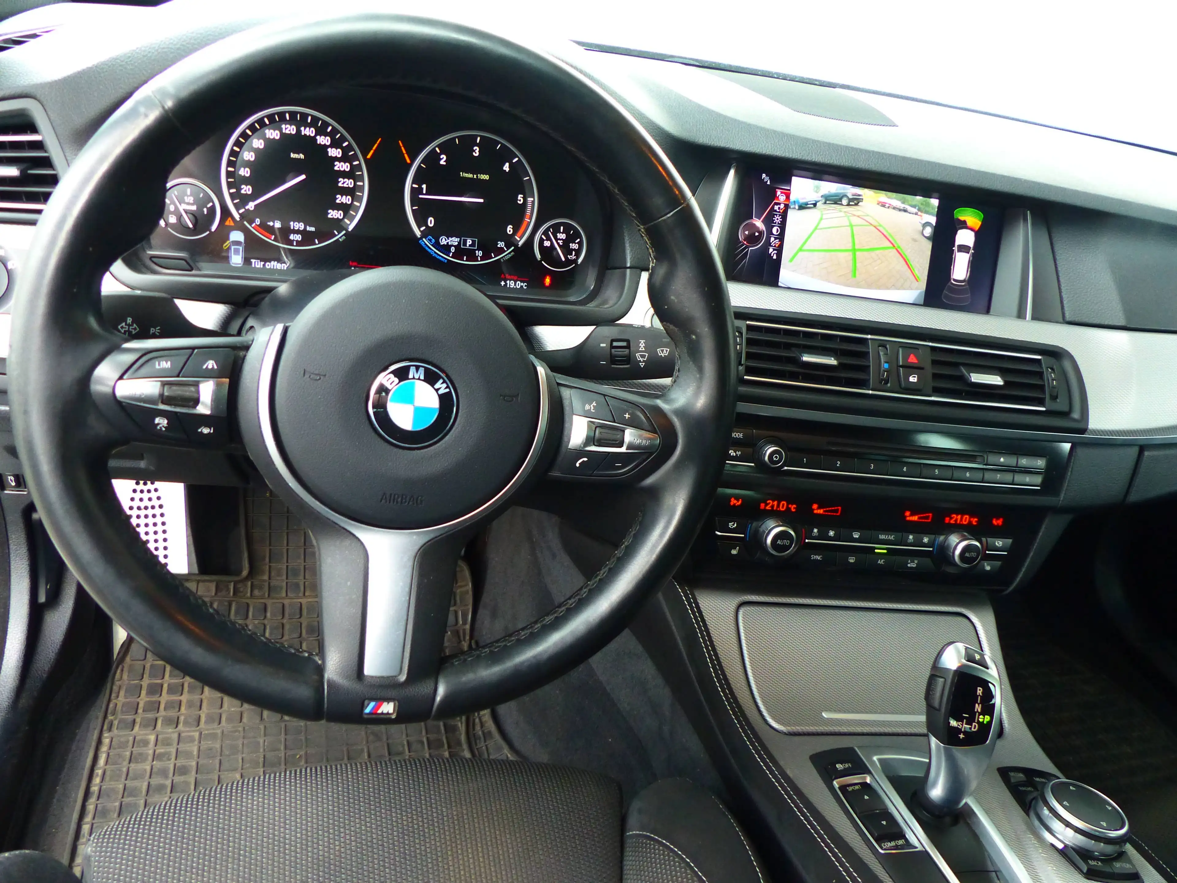 BMW 525 525 d Touring M Paket Pano Sportsitze — photo 11