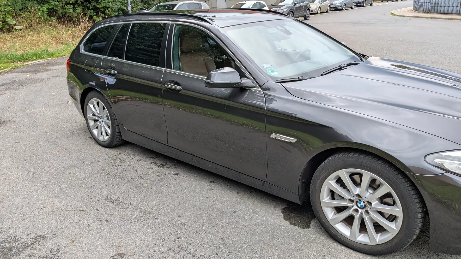 BMW 520 520d xDrive Touring Aut. Luxury Line Gri - 2
