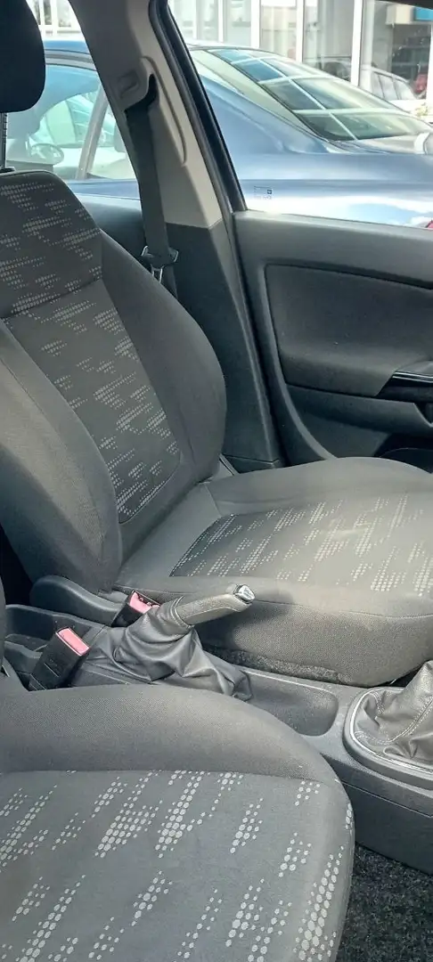 Opel Corsa 1.3L eco flex Blauw - 2