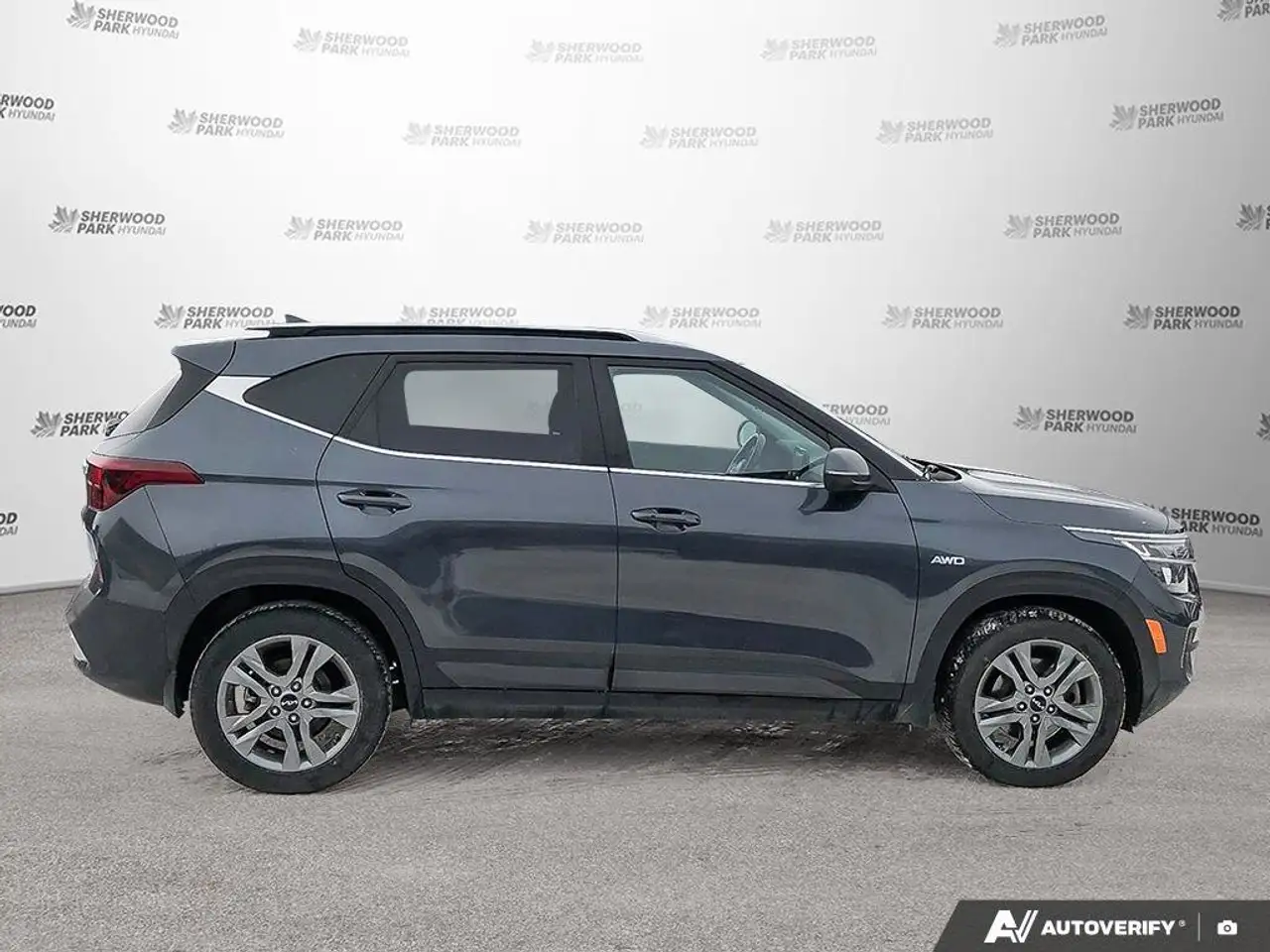 Kia Seltos снимка Kia Seltos