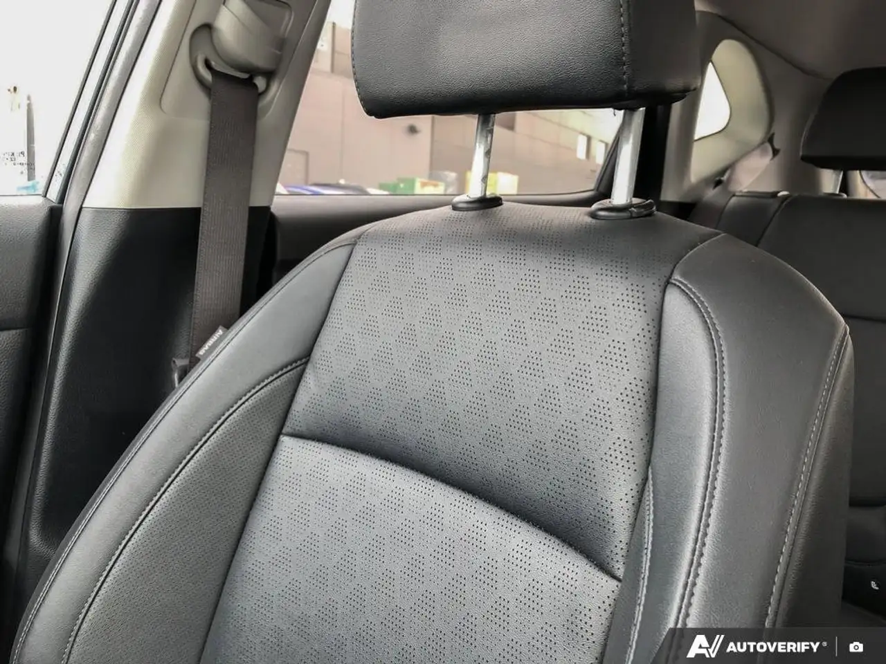 Kia Seltos снимка Kia Seltos