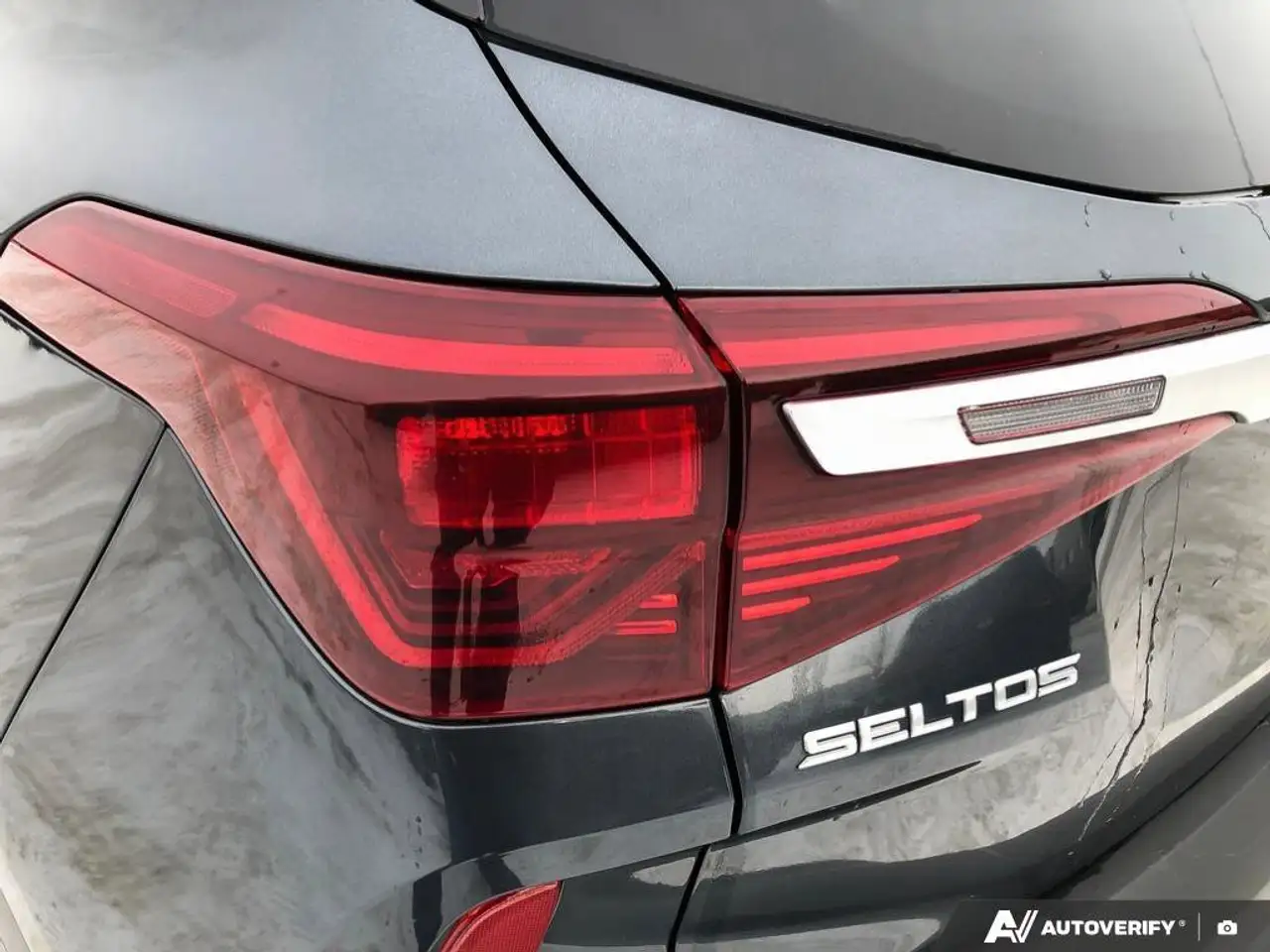 Kia Seltos снимка Kia Seltos