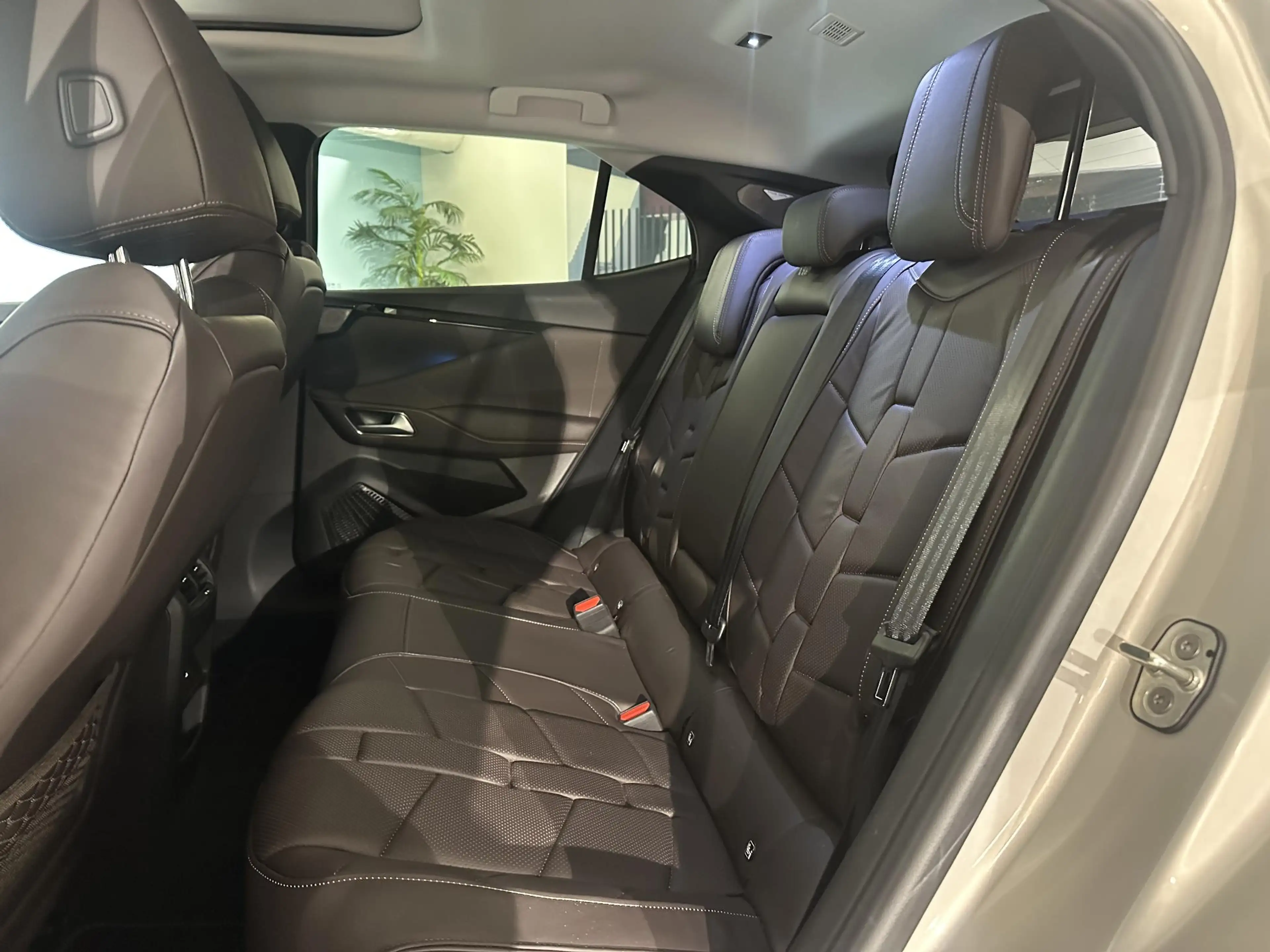 DS Automobiles DS 4 No 1.6 PHEV Etoile Nappa | Panoramisch Schuif kant — photo 15