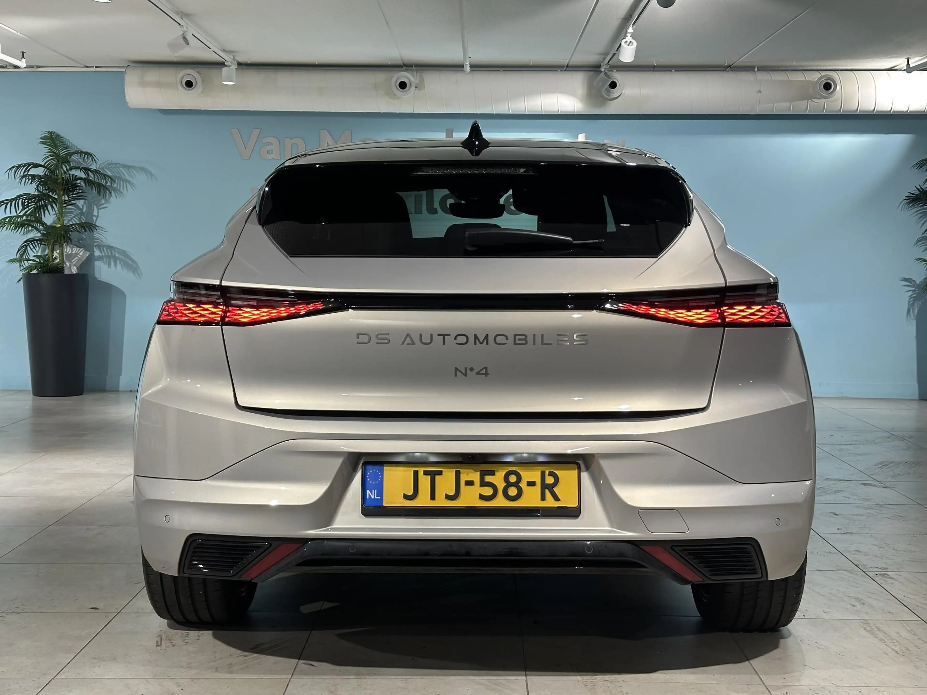 DS Automobiles DS 4 No 1.6 PHEV Etoile Nappa | Panoramisch Schuif kant — photo 8