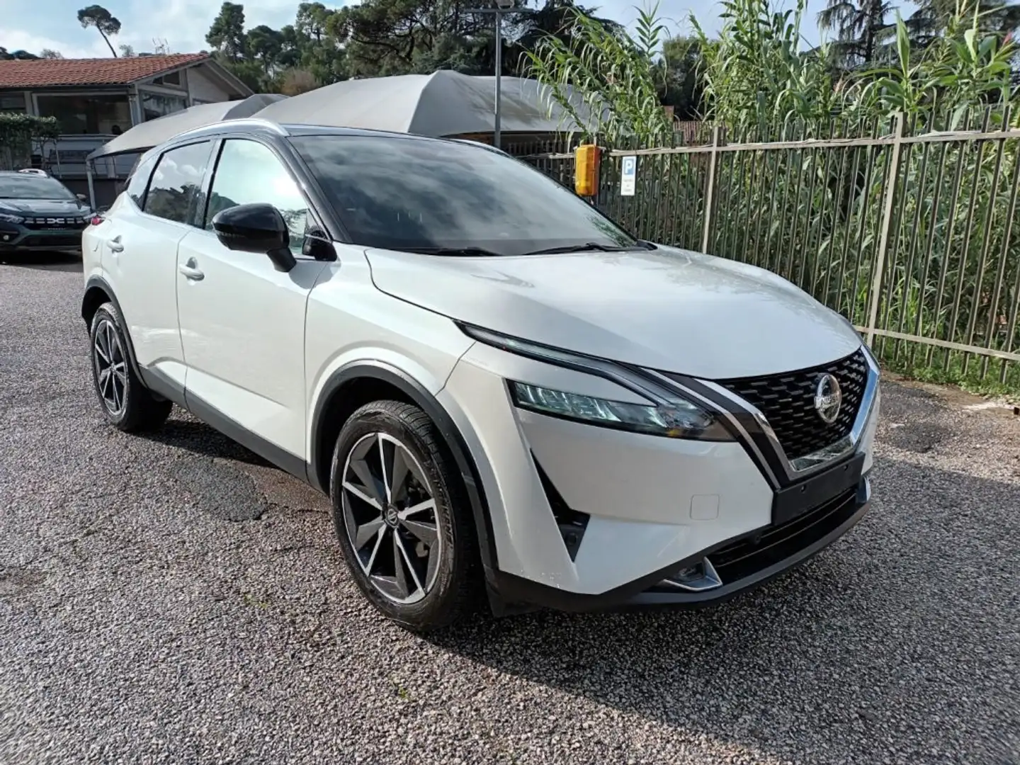 Nissan Qashqai 1300 MHEV N-CONNECTA 140CV CAM360° NAVI ITALIA Bianco - 1