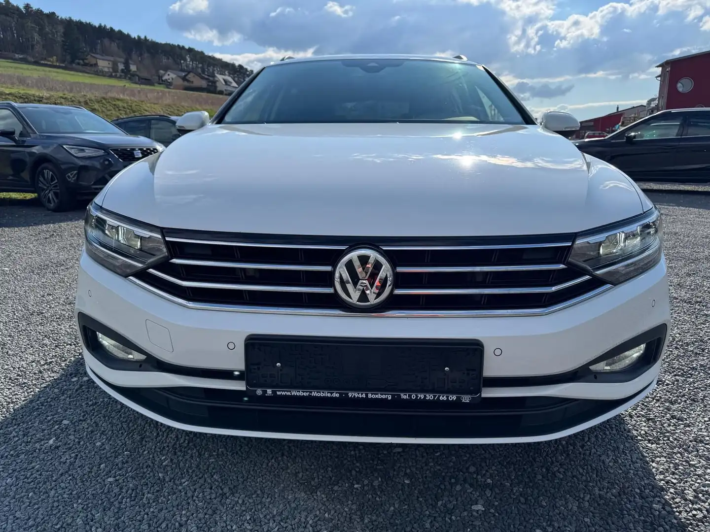 Volkswagen Passat Variant 2.0 TDI *DSG*PDCHI+VO+KAMERA*NAVI Weiß - 2