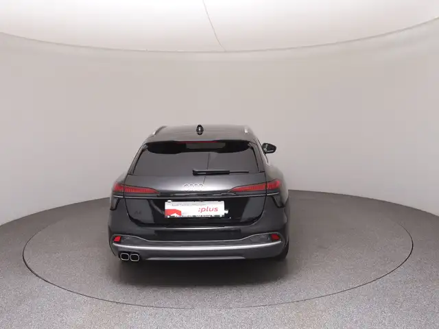 Audi A6 view 6