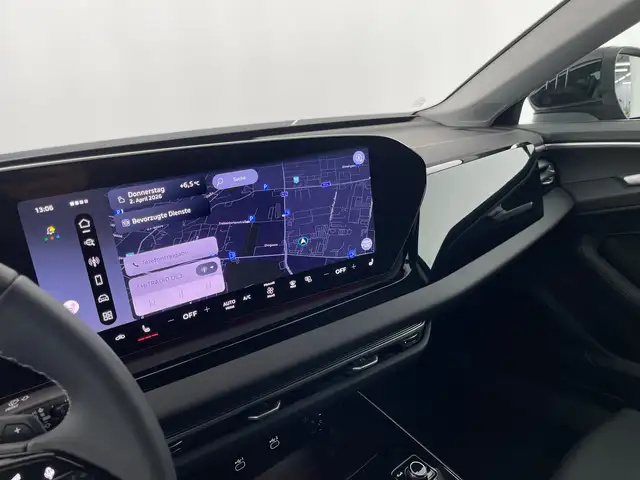 Audi A6 view 9