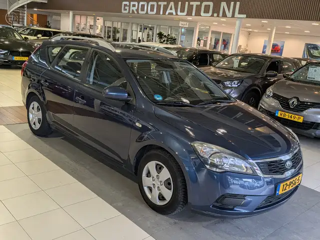 Kia Ceed / cee'd 1.4 CVVT X-tra Airco, Trekhaak, Stuurbekrachtiging