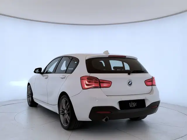 BMW 1 Series view 7