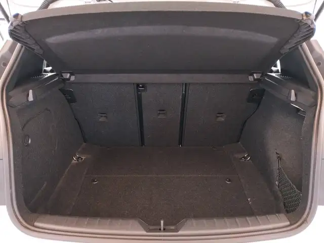 BMW 1 Series view 12