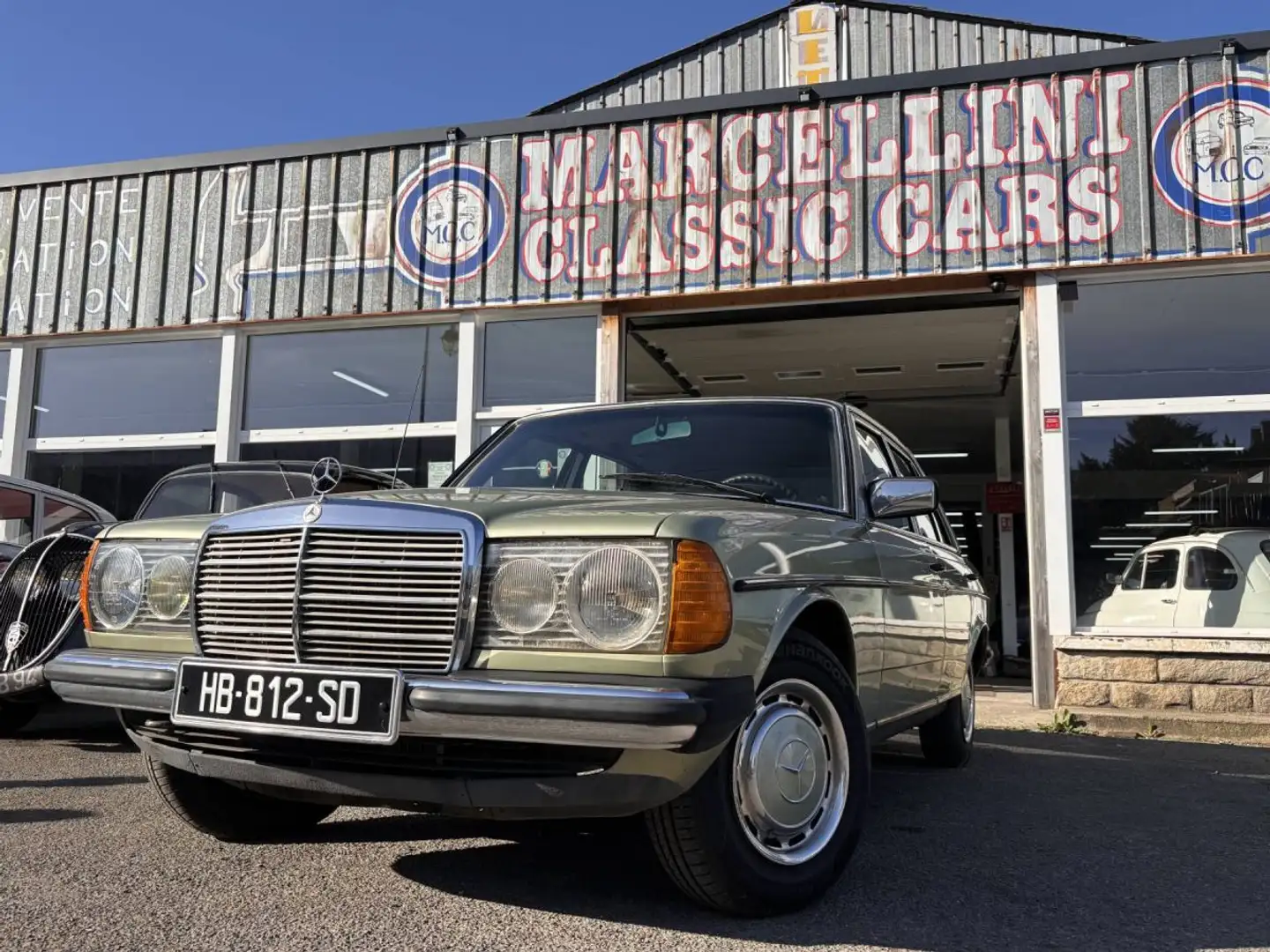 Mercedes-Benz 300 D W123 - 1