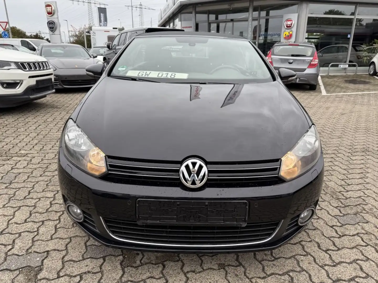 Volkswagen Golf Cabrio 1.2 TSI Life Schwarz - 2