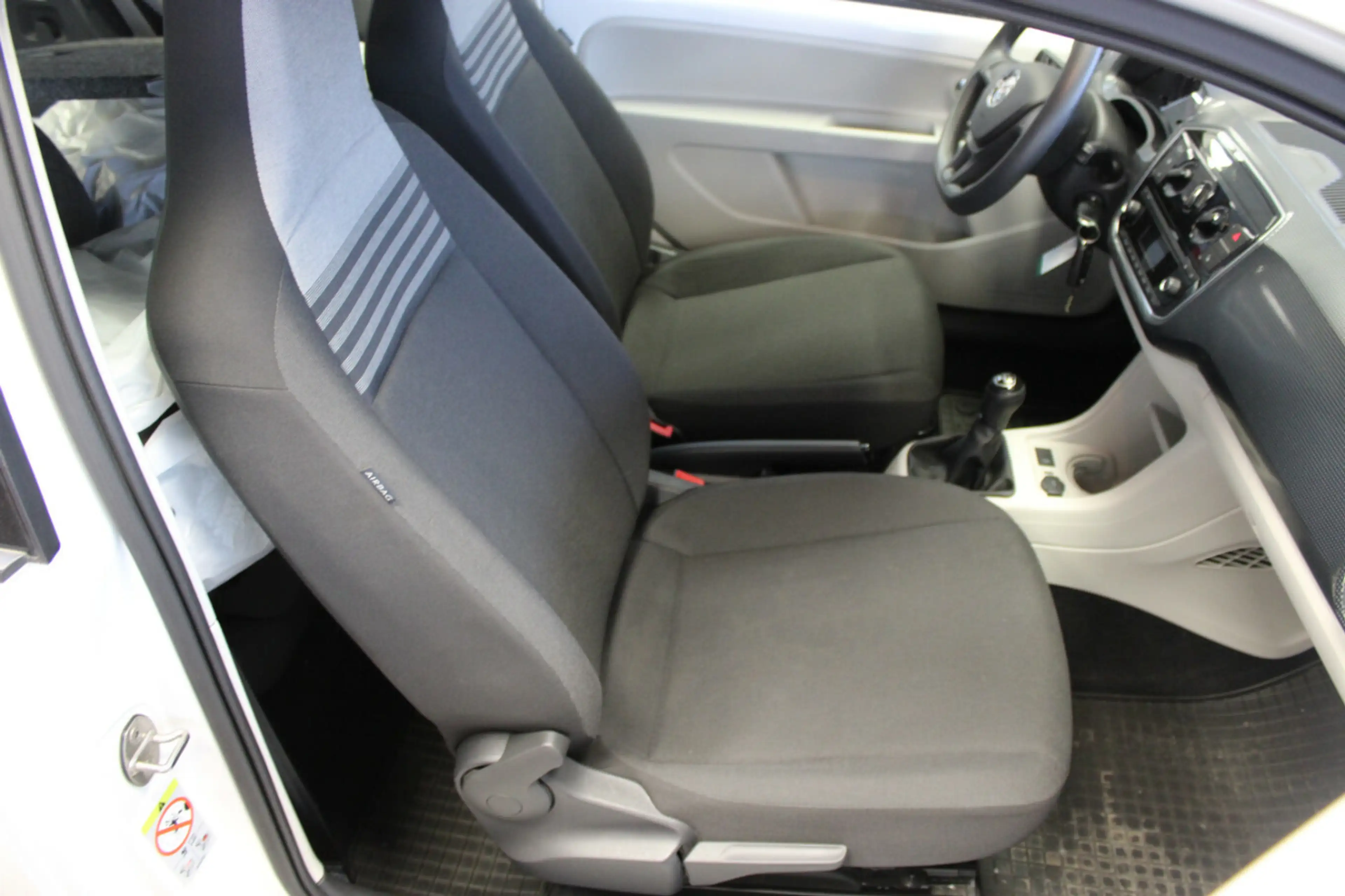 Volkswagen up! TSI move up! — photo 11