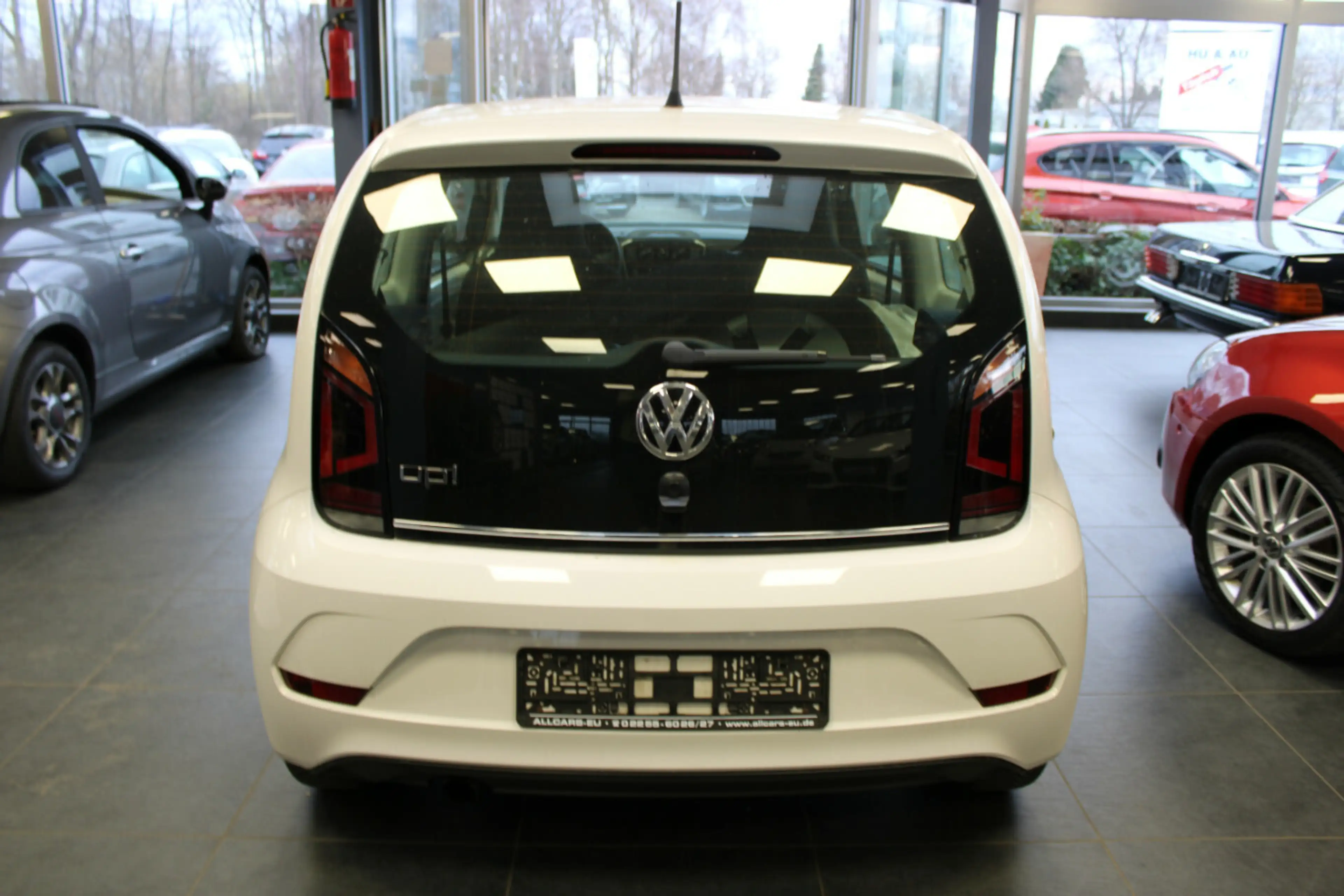 Volkswagen up! TSI move up! — photo 5