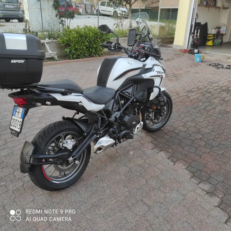 Benelli TRK 502