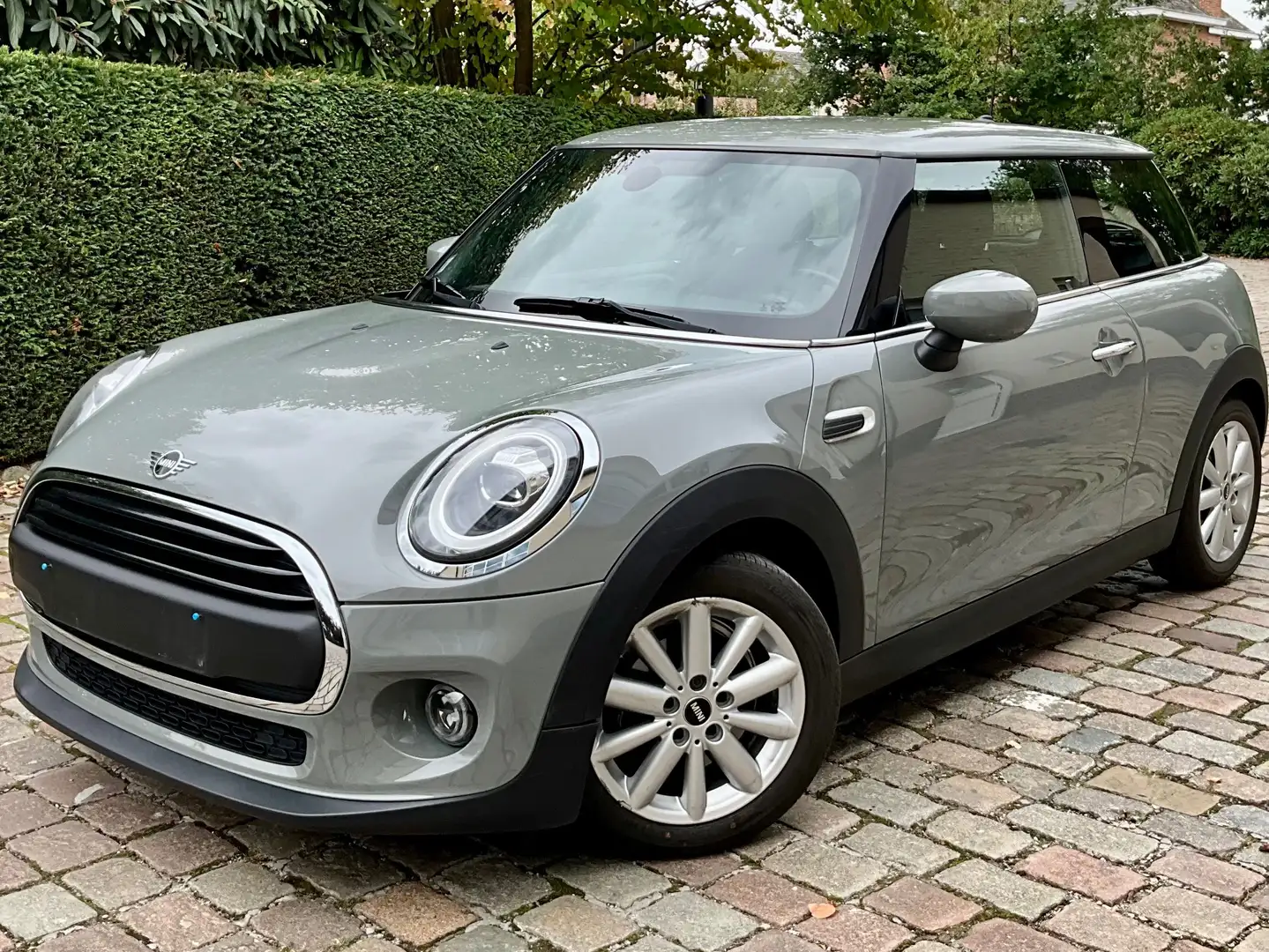MINI One 1.5 benzine ### 58000 km ### Grijs - 1