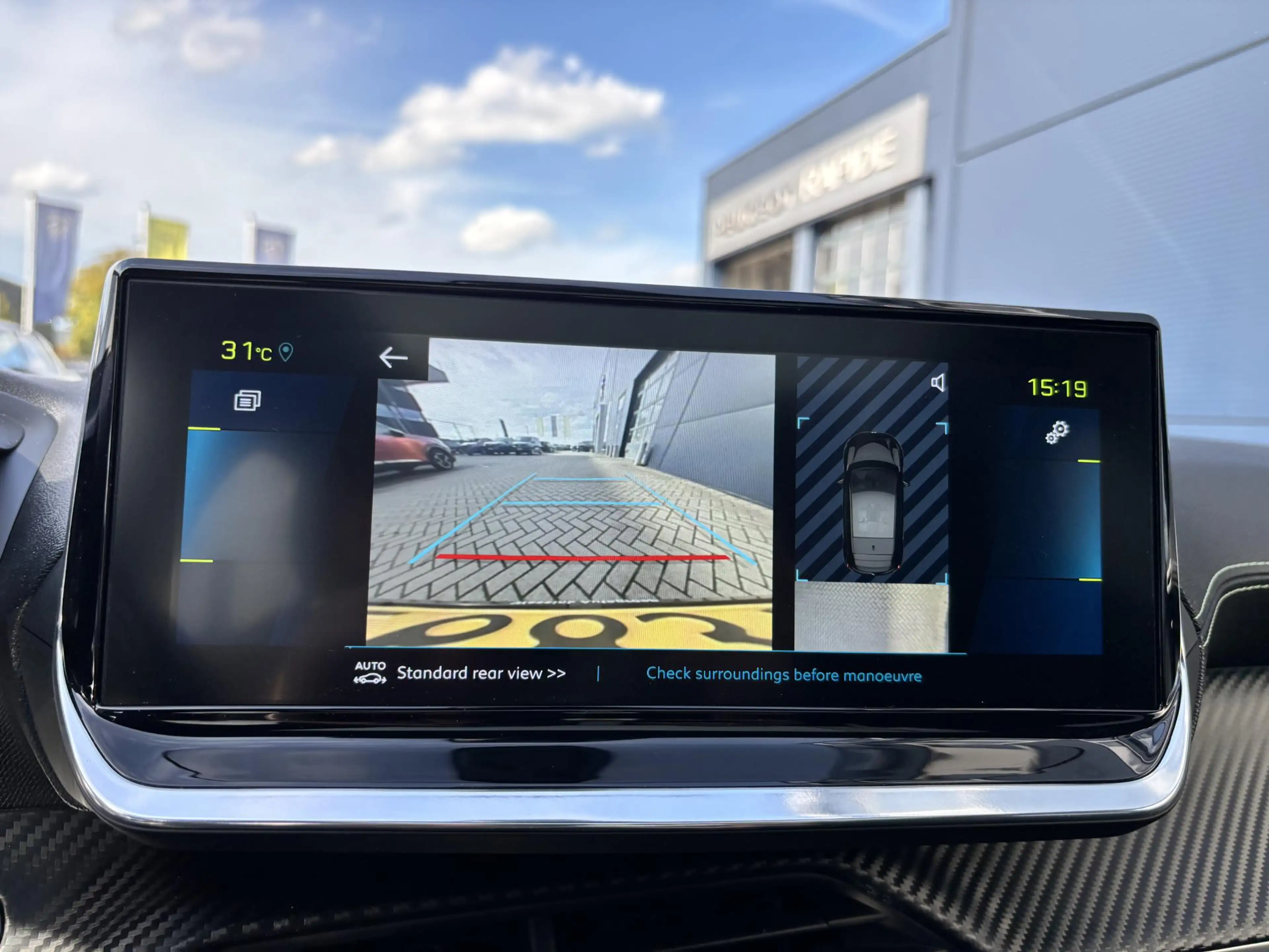 Peugeot e-208 EV GT Pack 50 kWh | Stoelverwarming | Panorama dak — photo 12