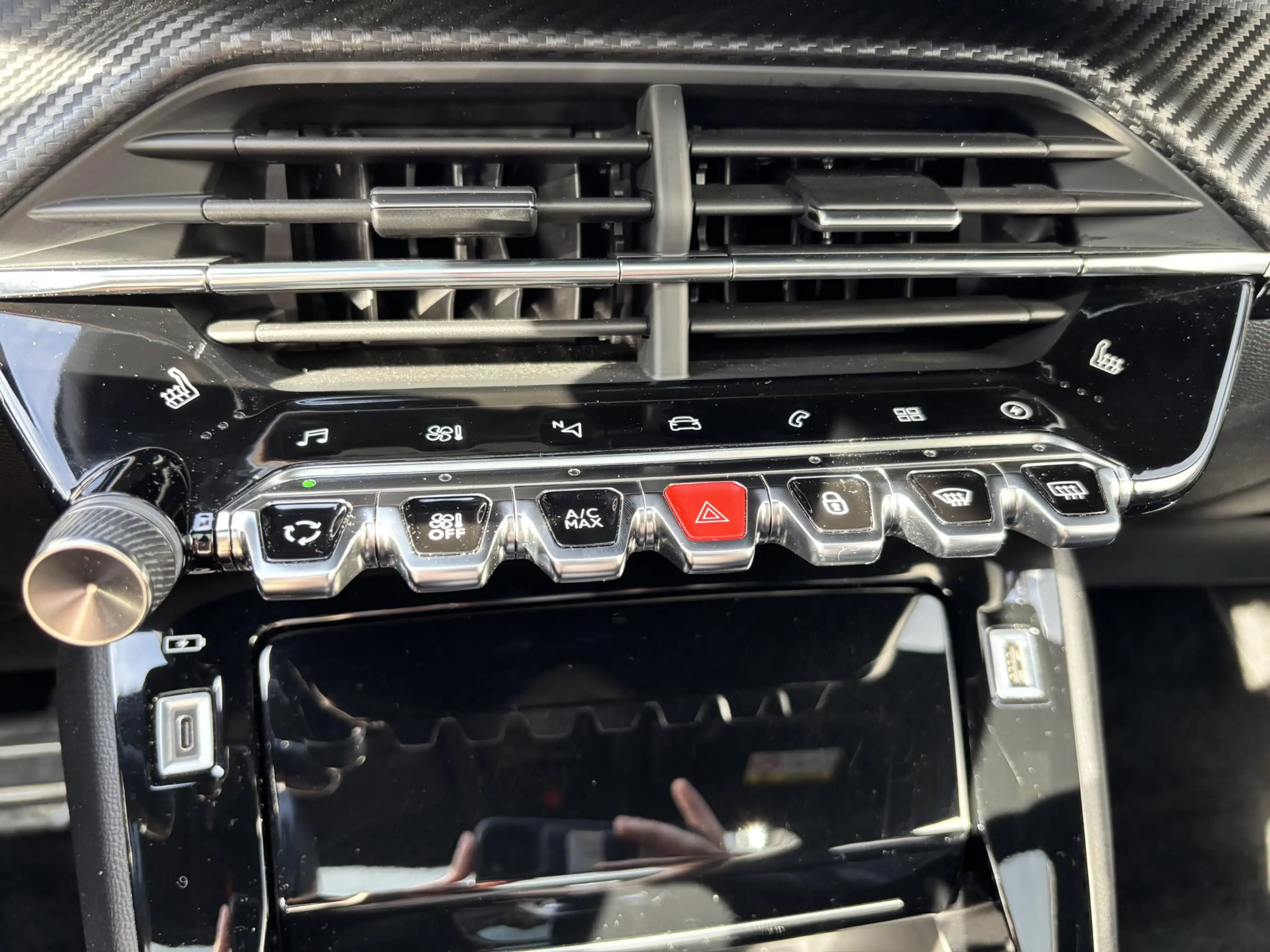 Peugeot e-208 EV GT Pack 50 kWh | Stoelverwarming | Panorama dak — photo 13