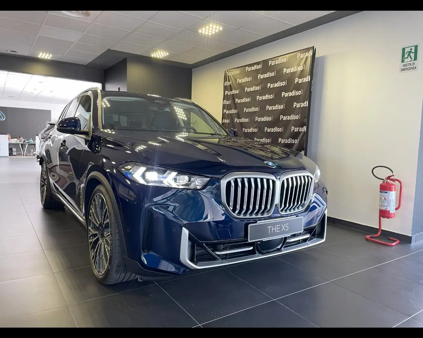 BMW X5 XDRIVE30D 2025 - KM0 | 286CV DIESEL | LUXURY Grijs - 2