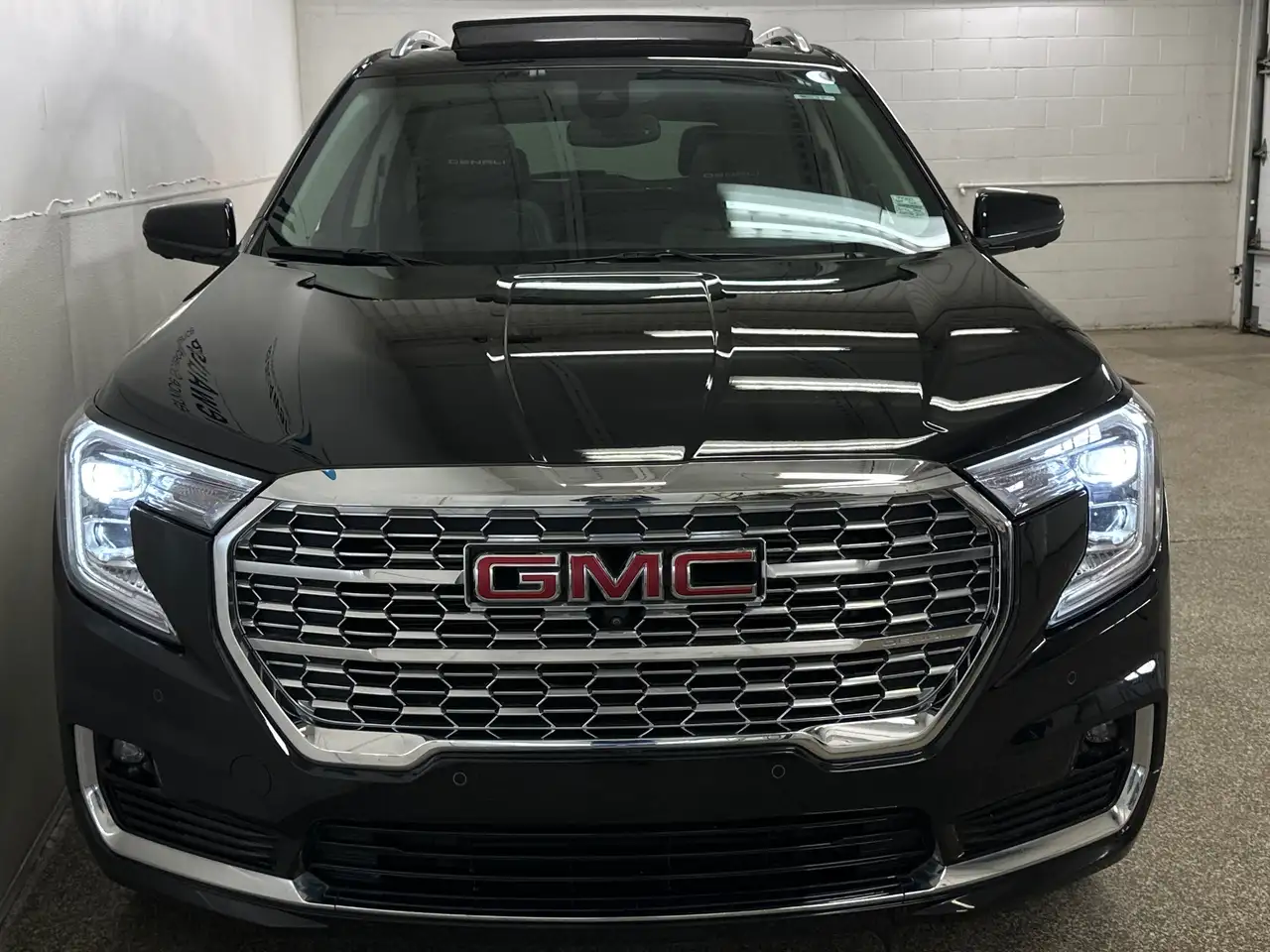 GMC Terrain снимка GMC Terrain