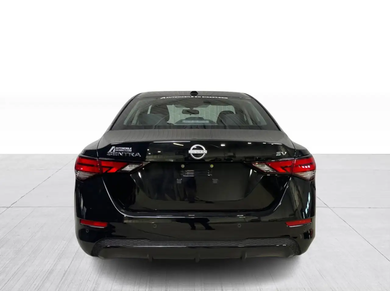 Nissan Sentra снимка Nissan Sentra