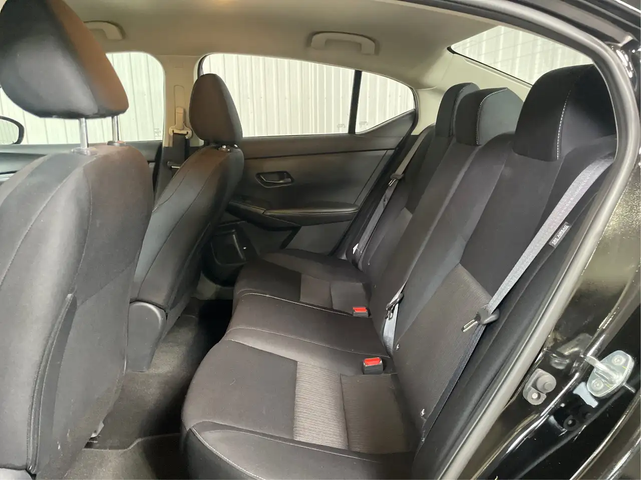 Nissan Sentra снимка Nissan Sentra