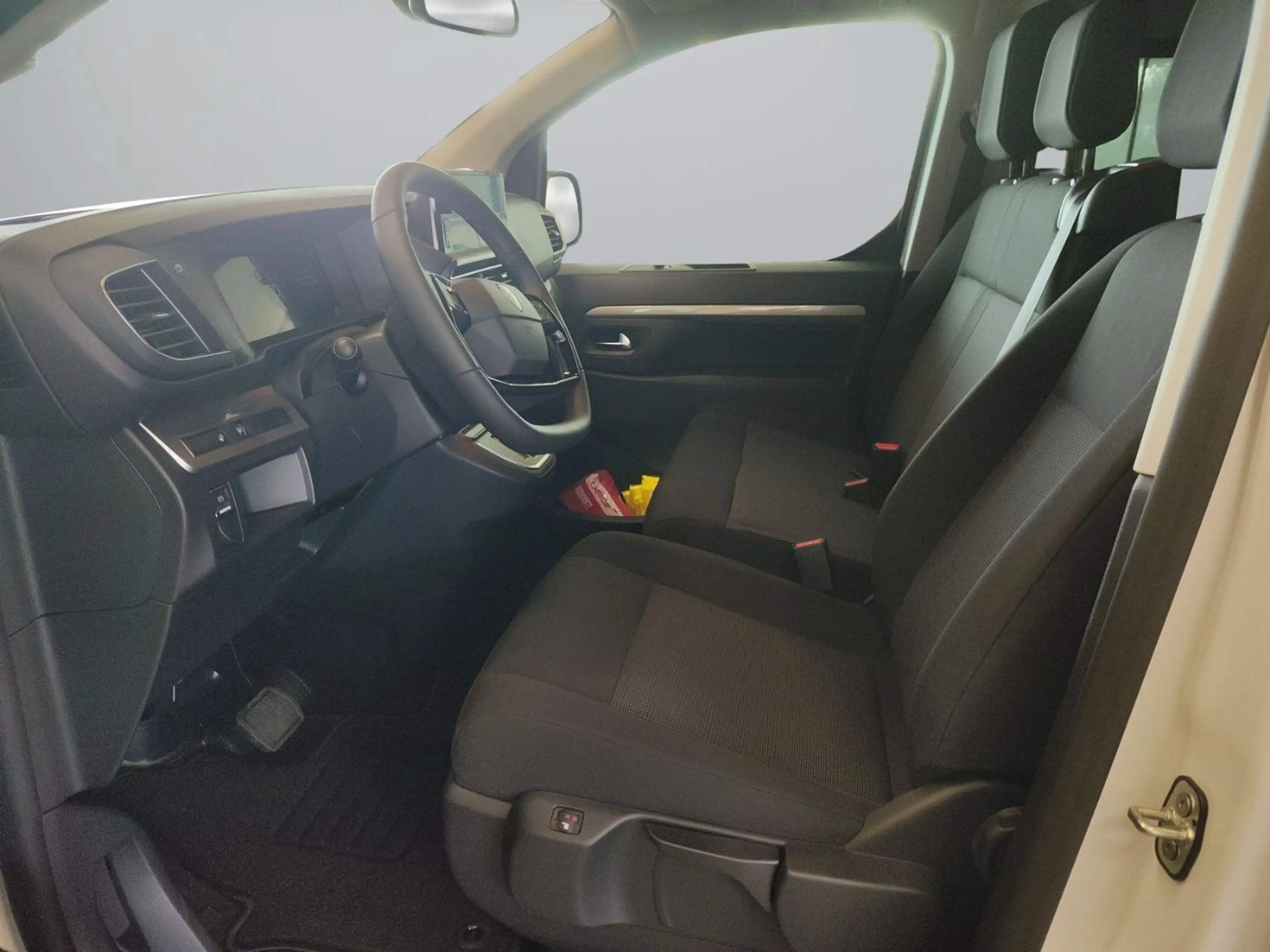 Peugeot Traveller 2.2Diesel L3 ACTIVE LED+SHZ+Winterp. — photo 9