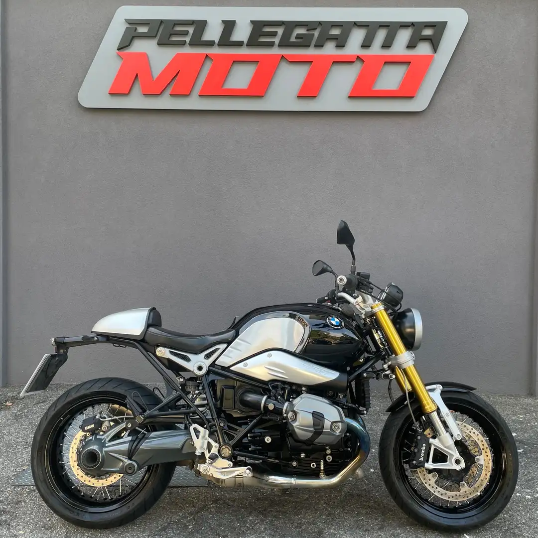 BMW R nineT - 1
