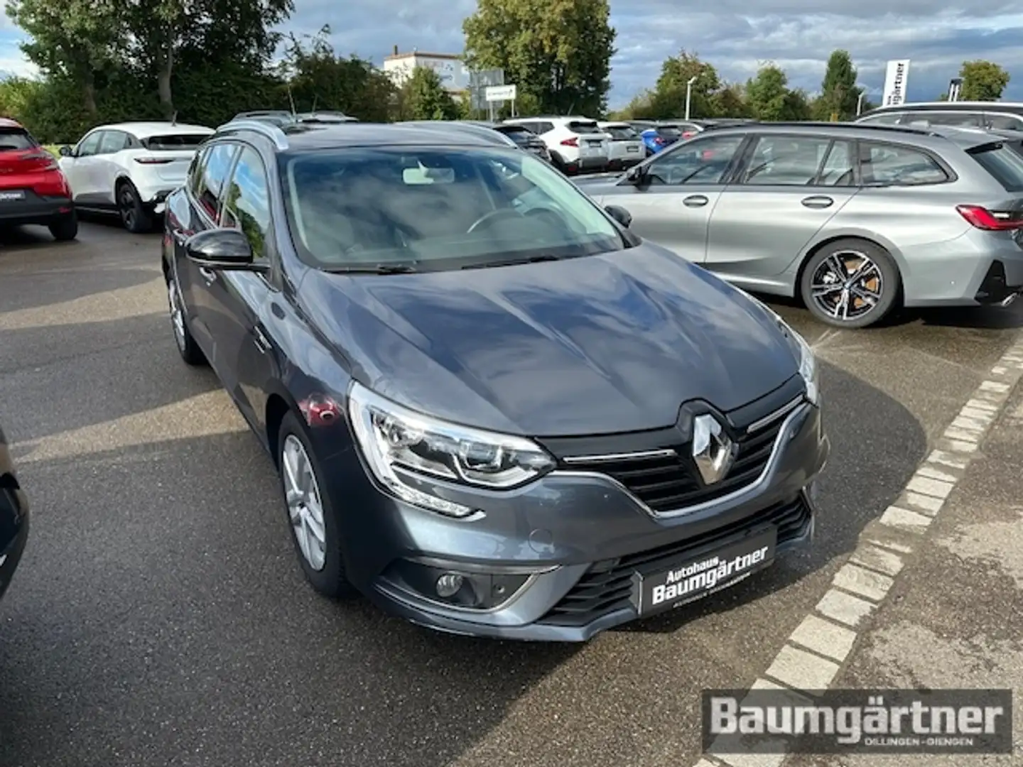 Renault Megane Grandtour Limited Deluxe dCi 115 Kamera Grijs - 2