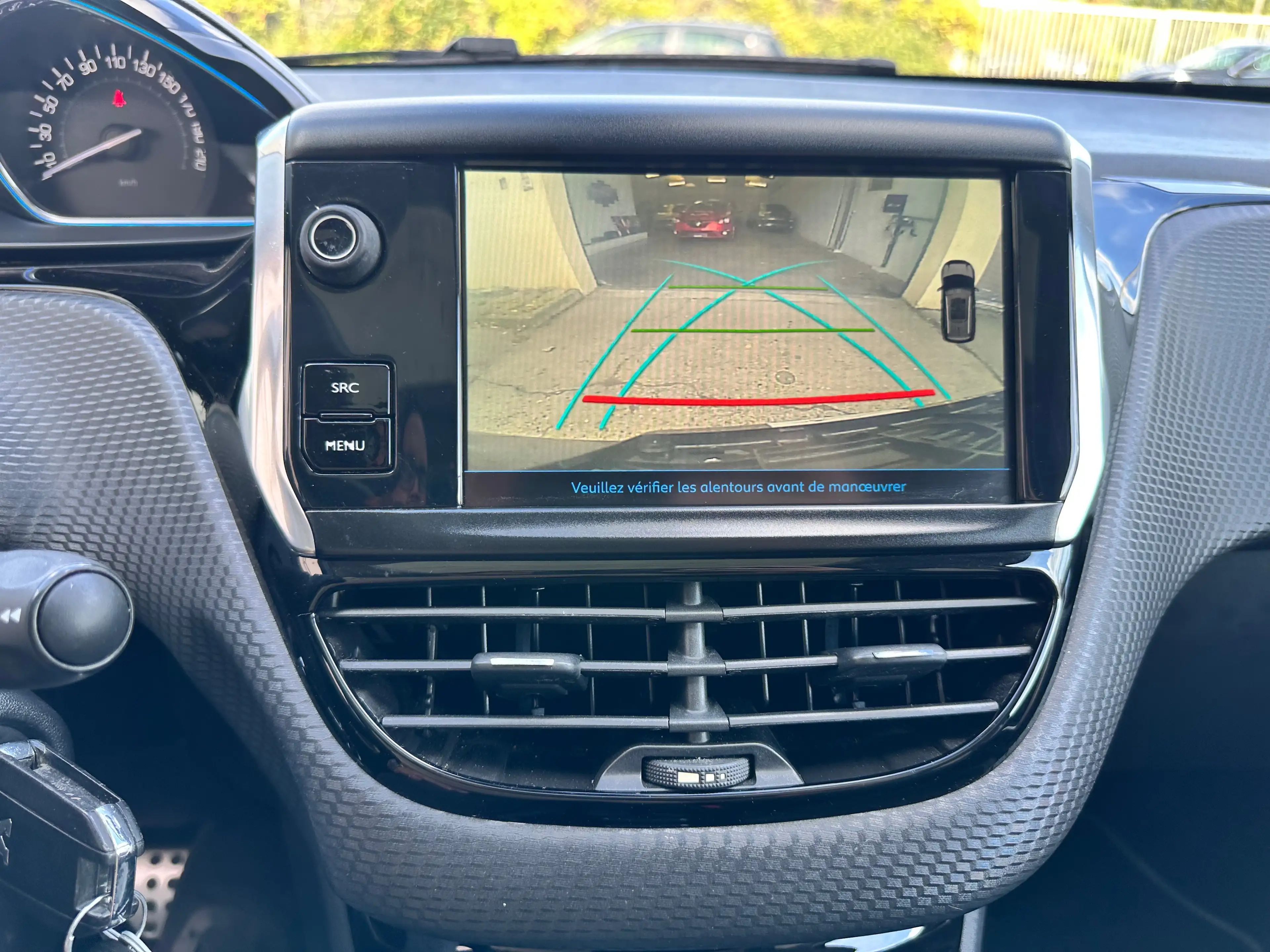 Peugeot 2008 2008 1.2i AUTOMATIQUE Crossway S — photo 15