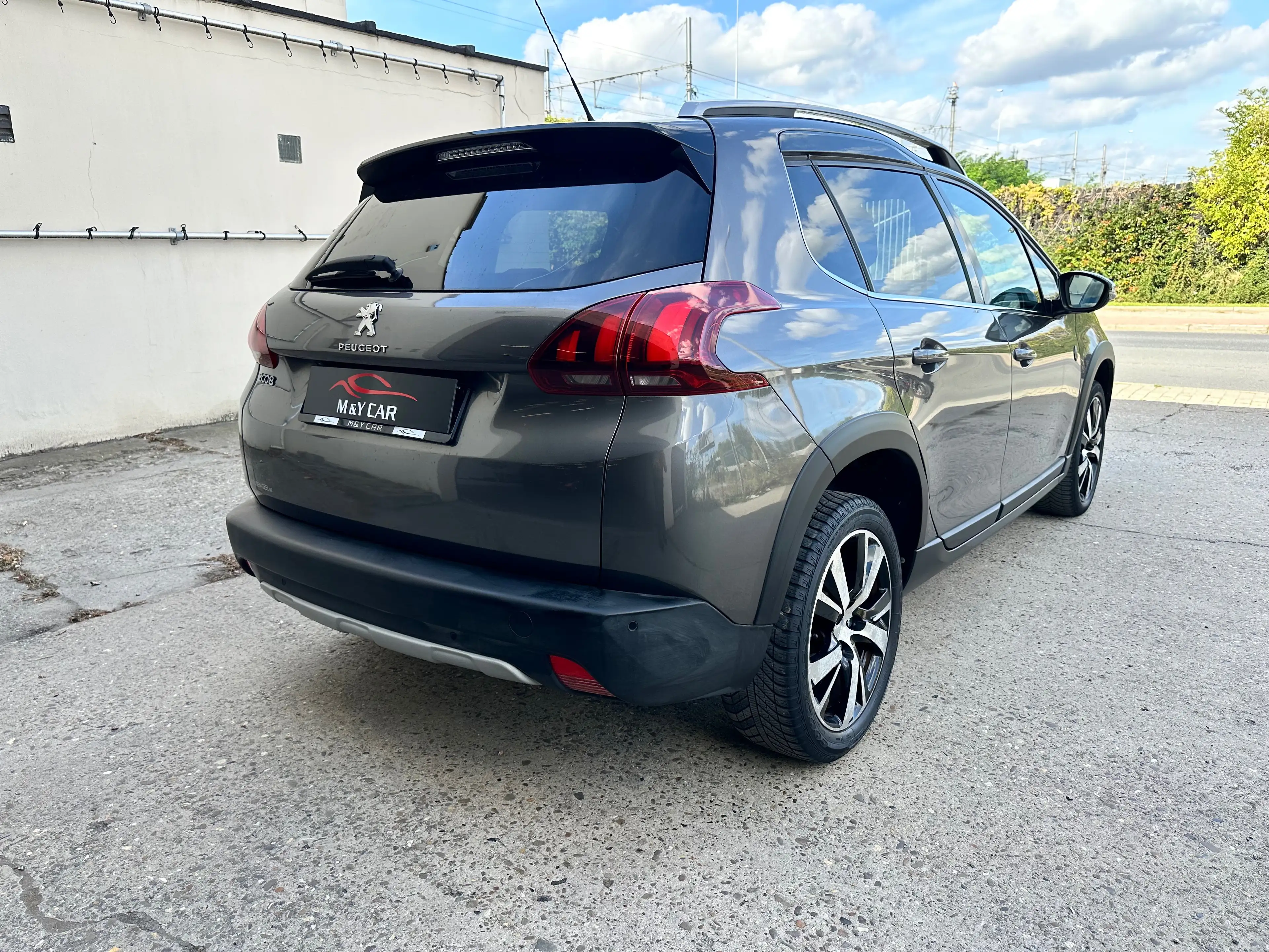 Peugeot 2008 2008 1.2i AUTOMATIQUE Crossway S — photo 5