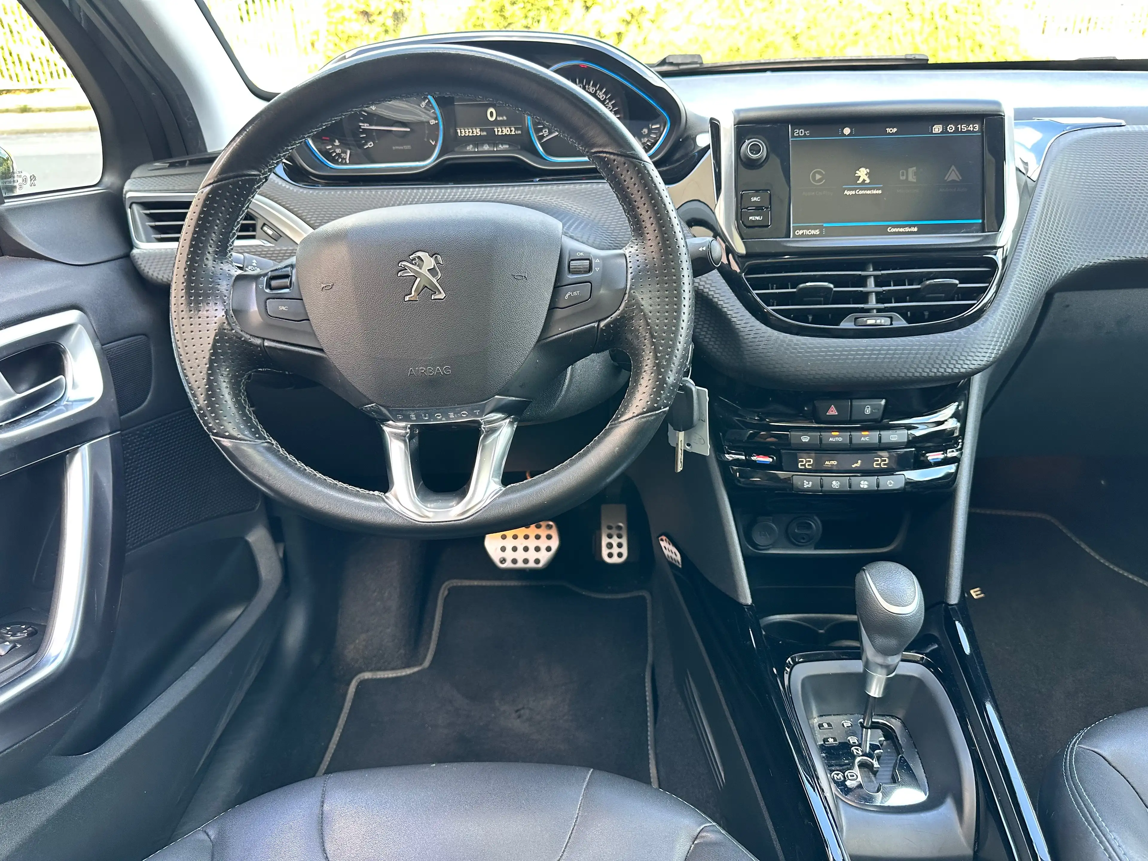 Peugeot 2008 2008 1.2i AUTOMATIQUE Crossway S — photo 8