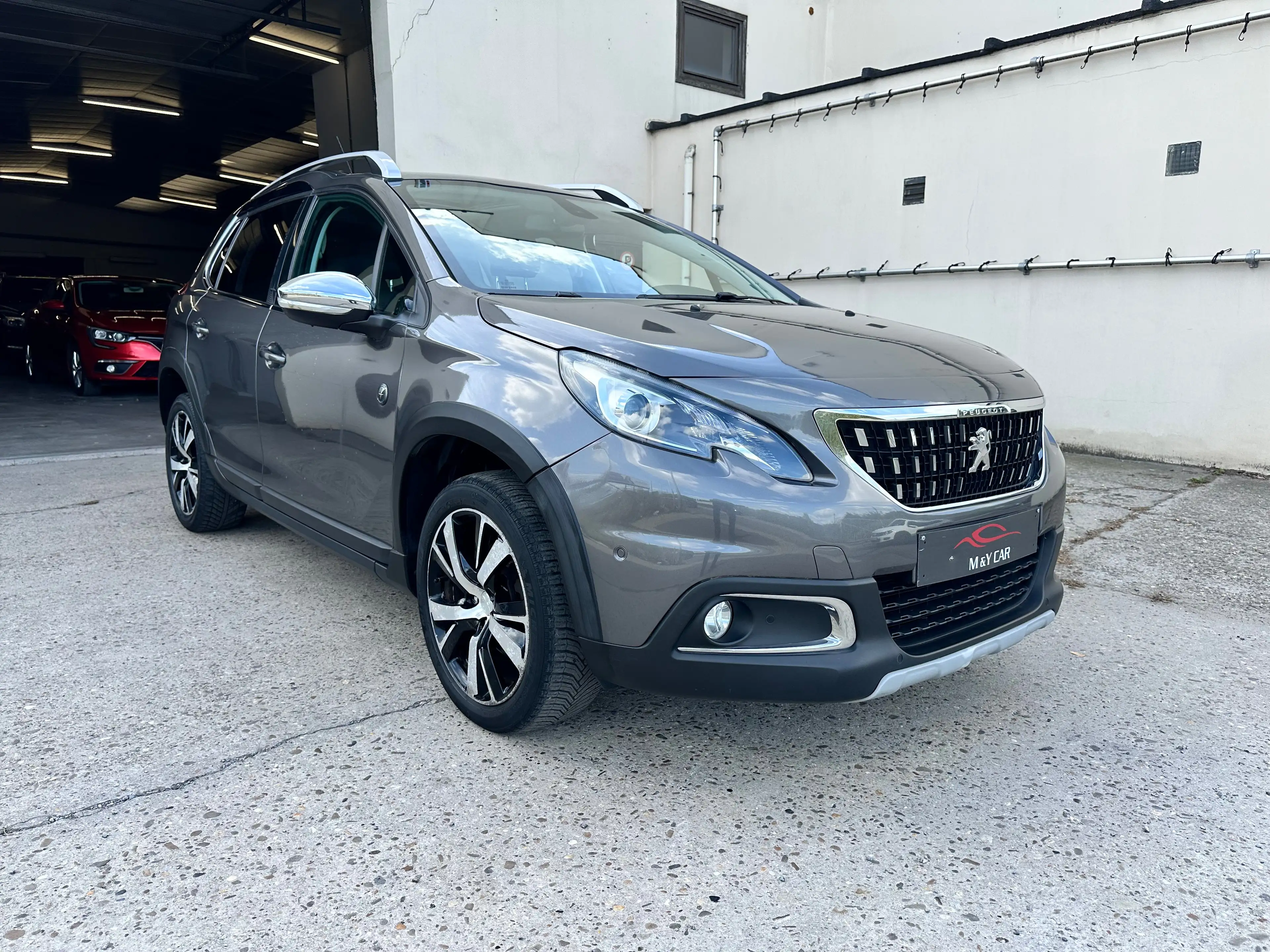 Peugeot 2008 2008 1.2i AUTOMATIQUE Crossway S