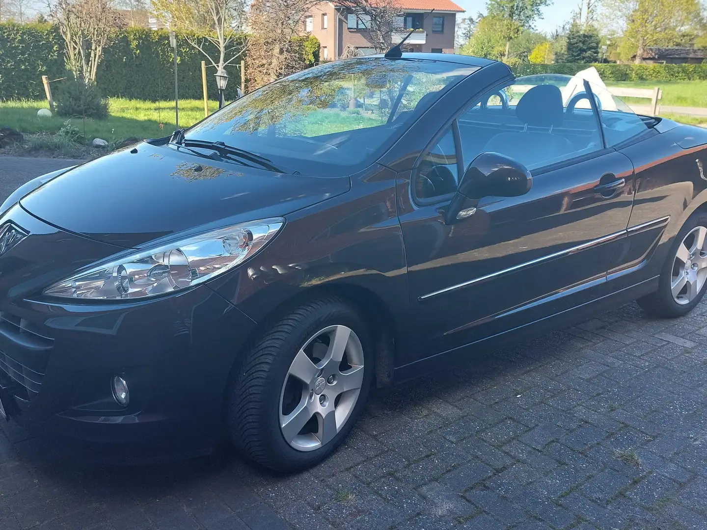 Peugeot 207 207 CC 120 VTiActive Brun - 1