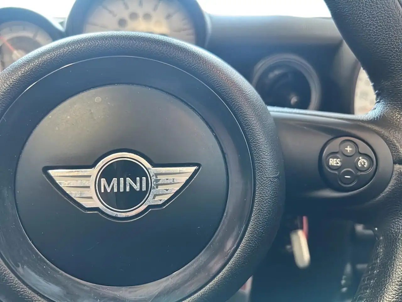 MINI Cooper Convertible photo MINI Cooper Convertible