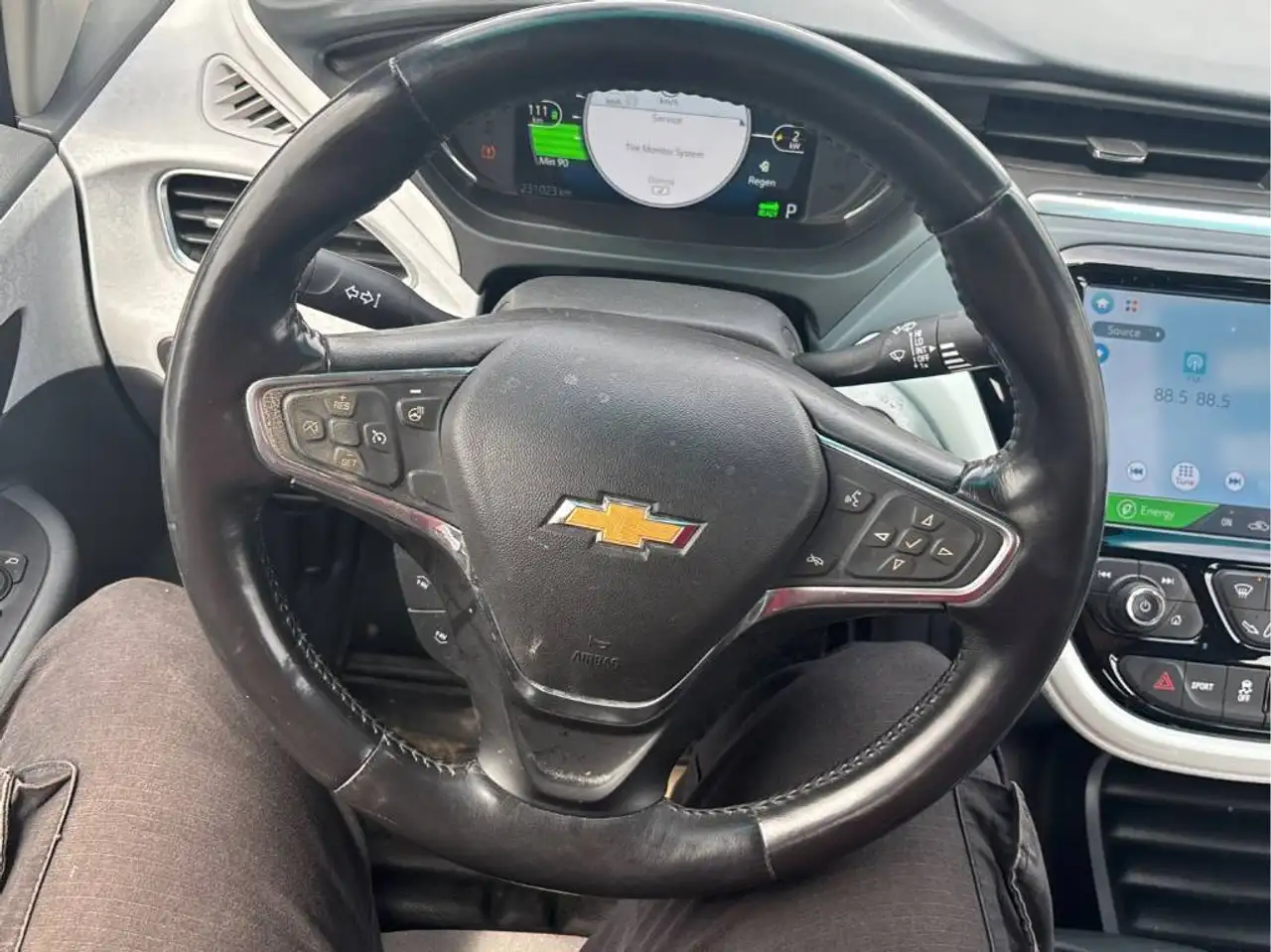 Chevrolet Bolt photo Chevrolet Bolt