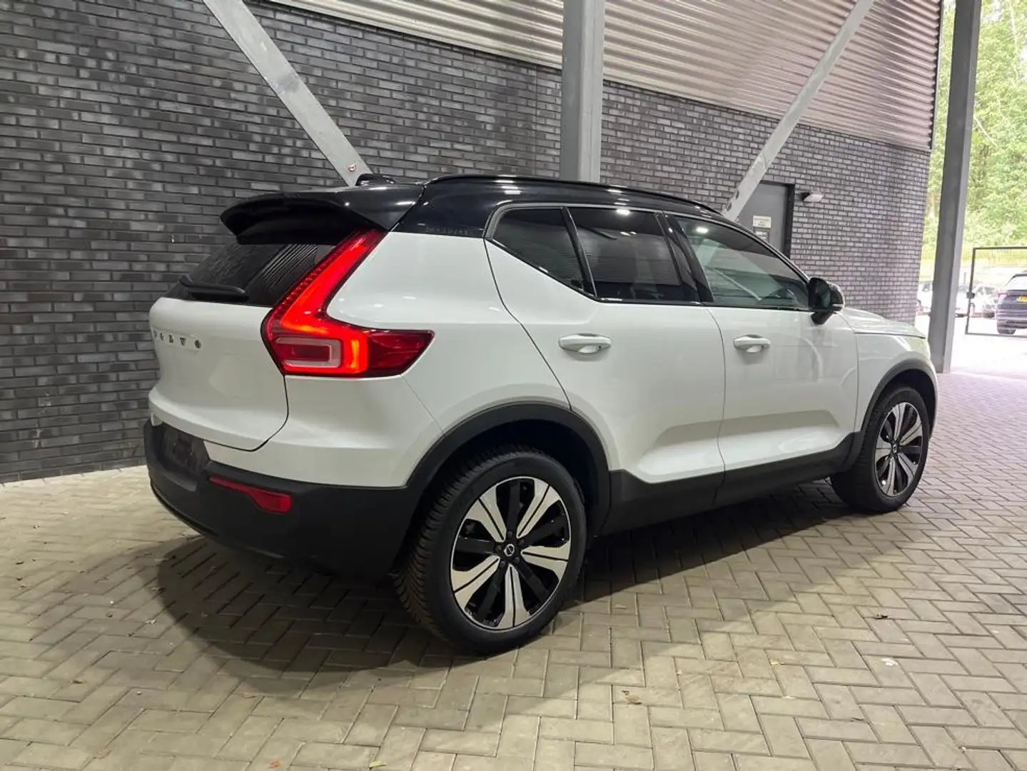 Volvo XC40 Recharge Twin 78 kWh | Stoel+Stuurverwarming | Cam Wit - 2