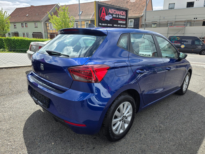 SEAT Ibiza Style SHZ KLIMA NAVI TÜV HU 03-2028 — photo 4