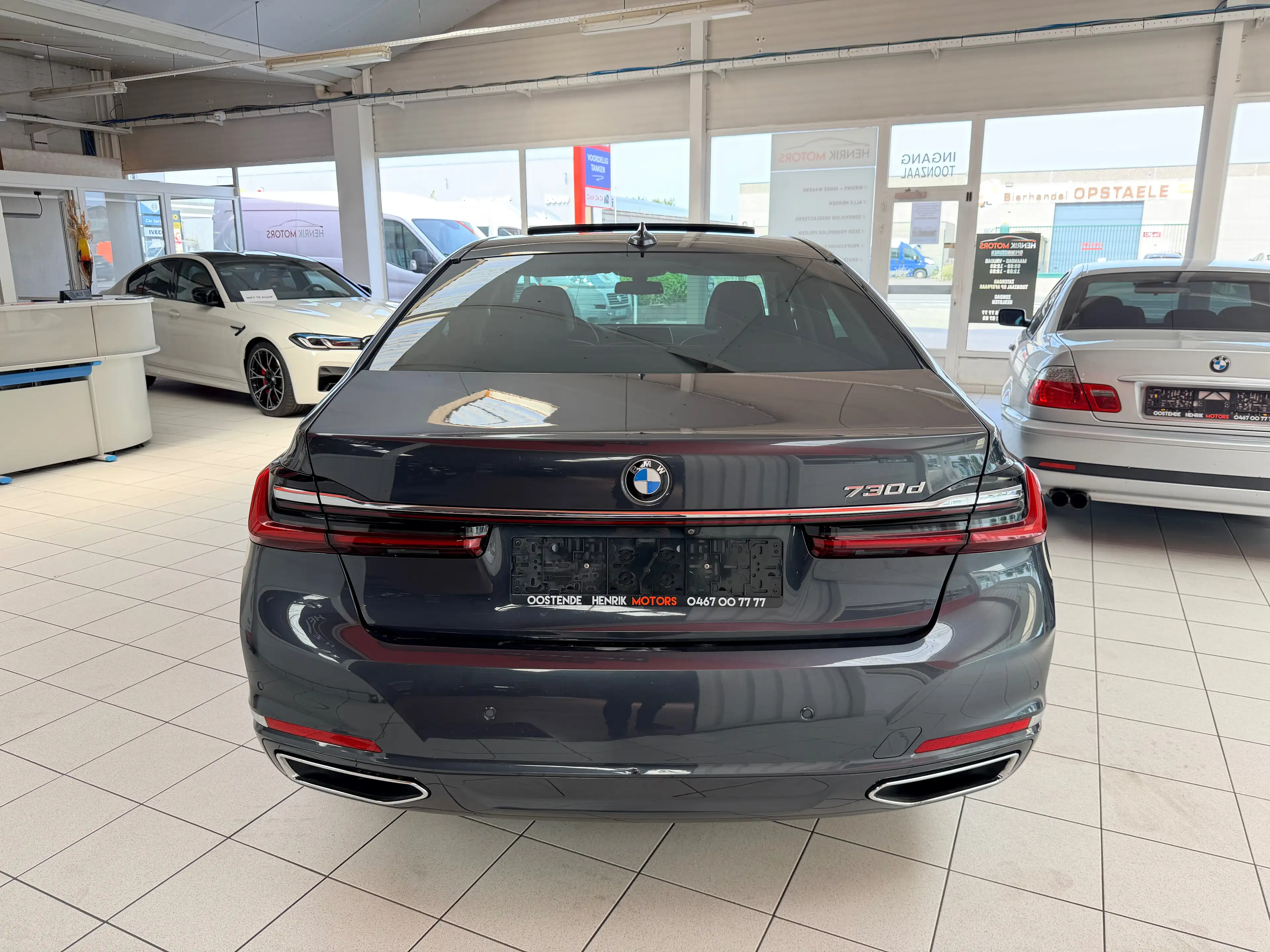 BMW 730 730d •OPEN ROOF• •COMFORT• •SOFT CLOSE• — photo 3