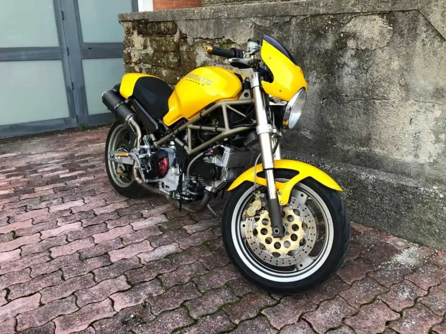 Ducati Monster 900 Frizione a secco*Inserti carbon Look*Cupolino* Yellow - 2